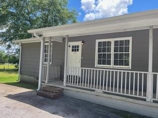 2 bedroom, 1 bathroom, 730 sq ft quadruplex for rent at 300 Rogers Street, Mcdonough, GA 30253 for $1,350 a month