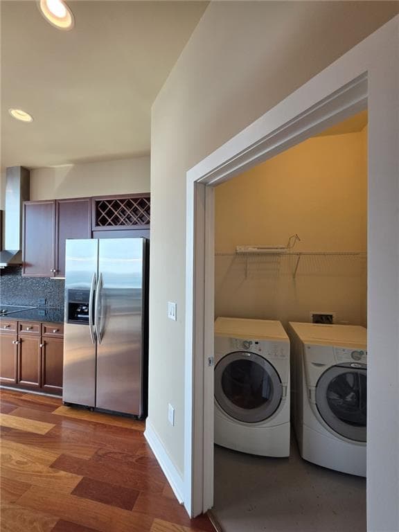 2 bedroom, 2 bathroom, 1,920 sq ft condominium for sale at 3324 Peachtree Road 3001, Atlanta, GA 30326 — photo 9