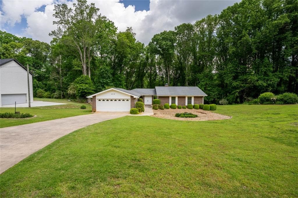 4216 Walnut Circle, Flowery Branch, GA 30542 — most recent listing photo