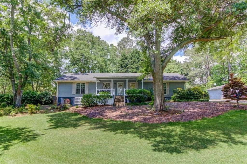 3 bedroom, 3 bathroom single family residence sold at 1588 Peachtree Circle, Lawrenceville, GA 30043