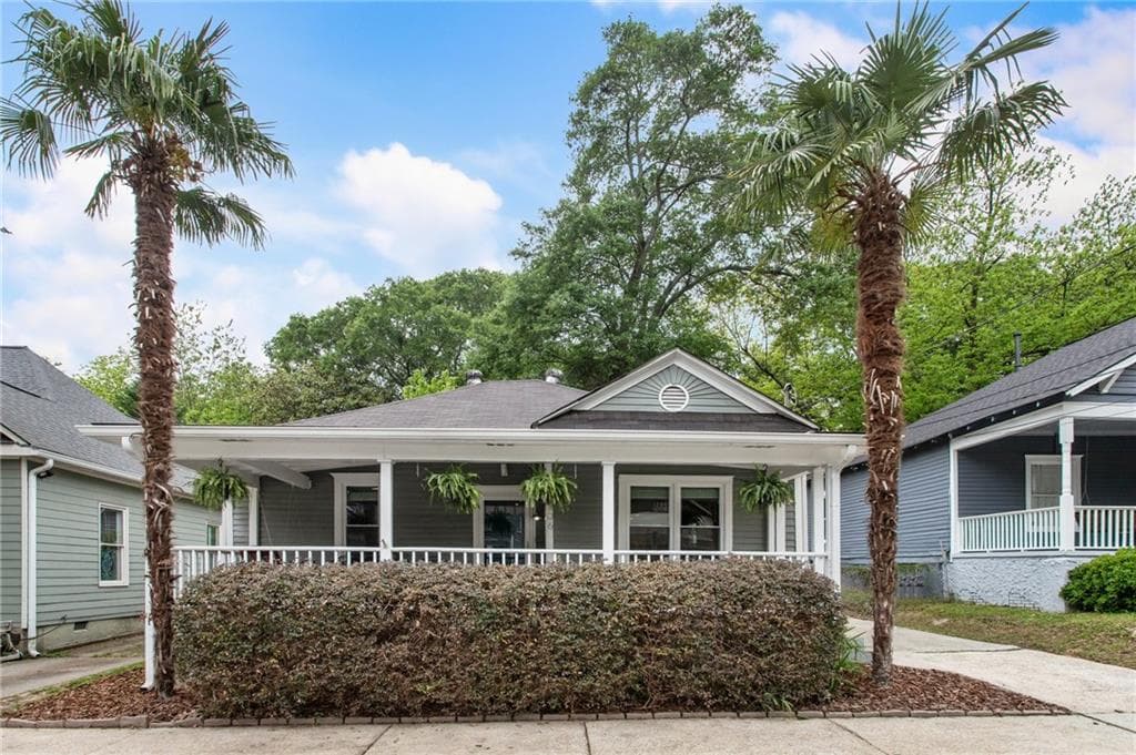 2 bedroom, 2 bathroom single family residence sold at 206 Flora Avenue, Atlanta, GA 30307