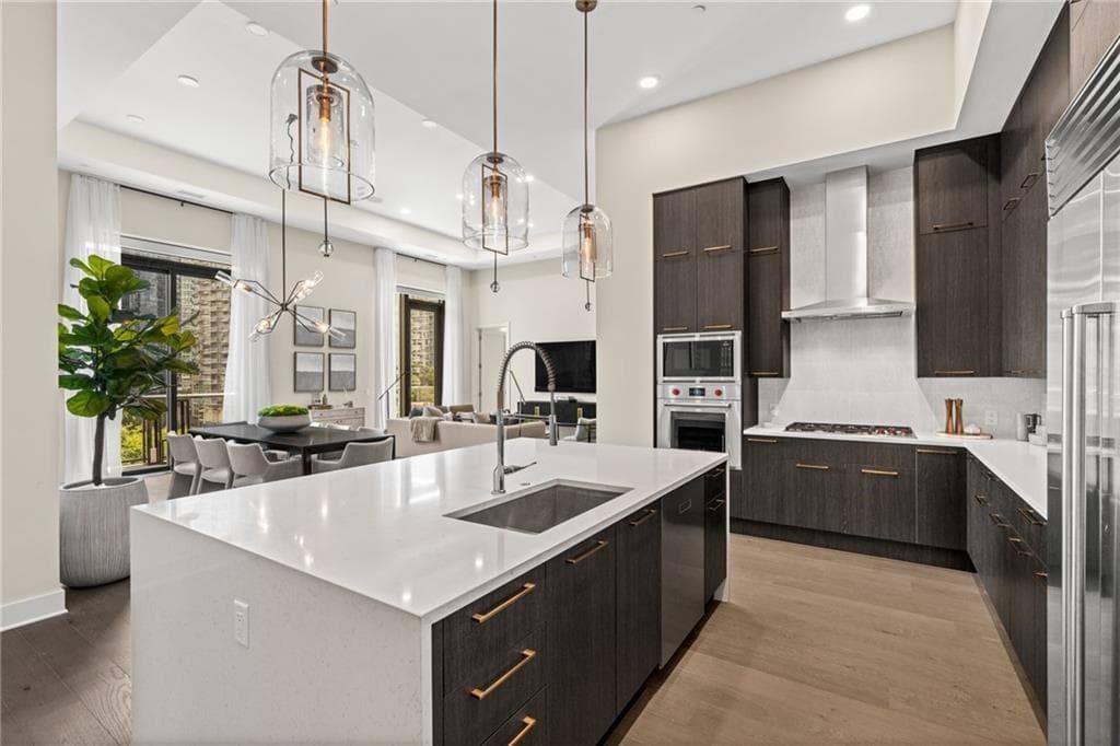 3 bedroom, 4 bathroom condominium sold at 40 12th Street 1704, Atlanta, GA 30309