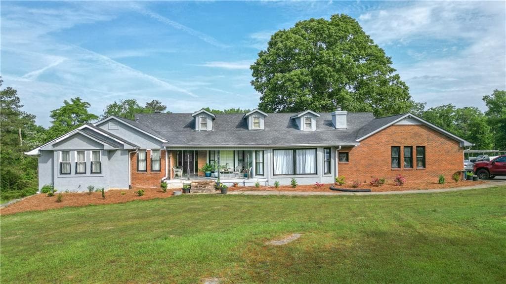 7 bedroom, 6 bathroom, 4,044 sq ft single family residence for sale at 2100 Highway 138 E, Stockbridge, GA 30281