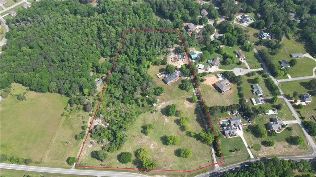 7 bedroom, 6 bathroom, 4,044 sq ft single family residence for sale at 2100 Highway 138 E, Stockbridge, GA 30281 — photo 4