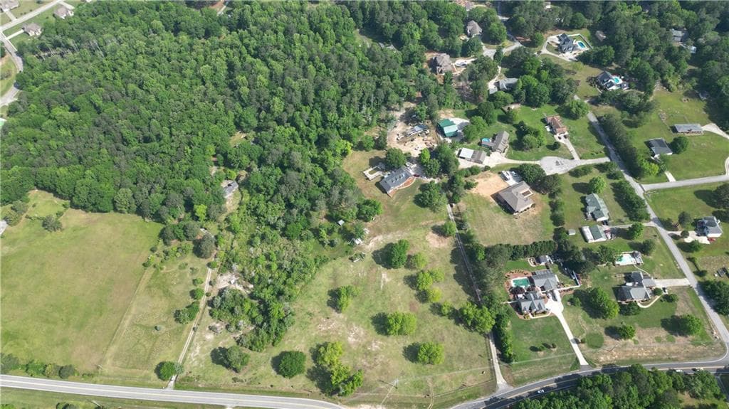 7 bedroom, 6 bathroom, 4,044 sq ft single family residence for sale at 2100 Highway 138 E, Stockbridge, GA 30281 — photo 5