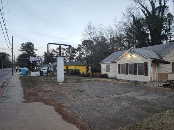 5 bedroom, 1 bathroom, 1,978 sq ft single family residence sold at 3238 Washington Road, Atlanta, GA 30344