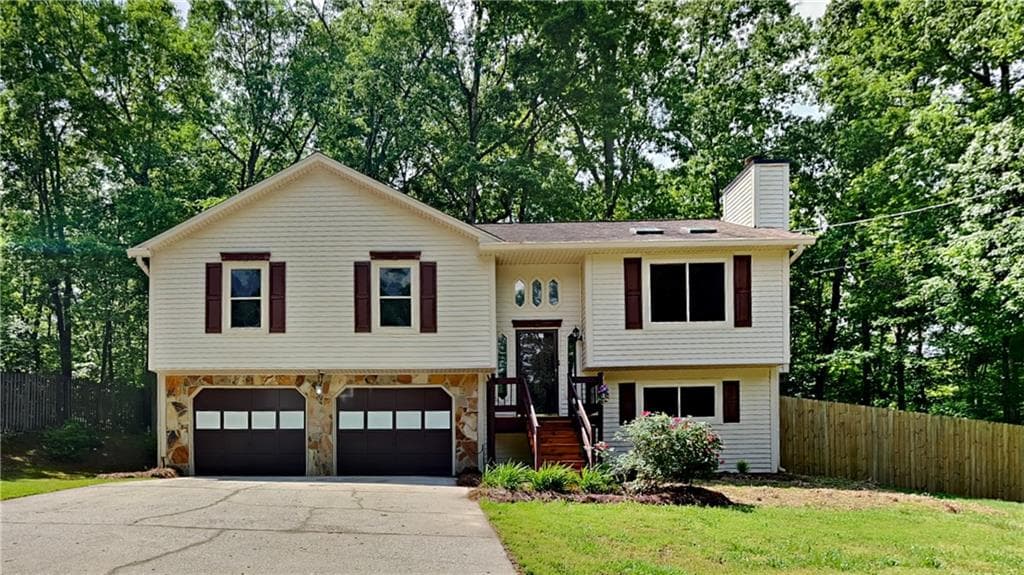3445 Huntington Court, Douglasville, GA 30134 — most recent listing photo