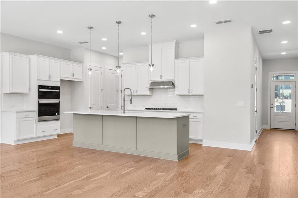 2556 Silver Star Drive, Marietta, GA 30066 — most recent listing photo