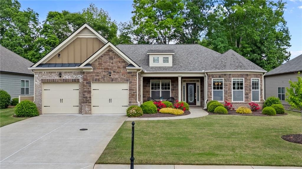 6805 Bransford Drive, Cumming, GA 30040 — most recent listing photo