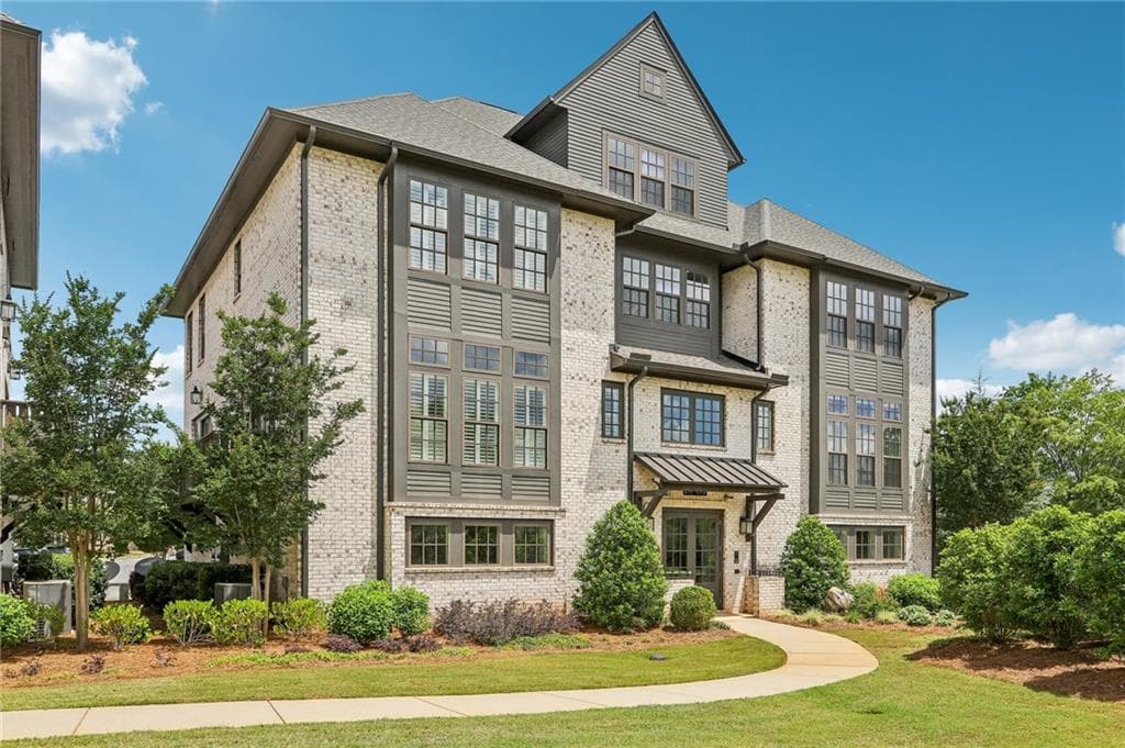 215 Britten Pass, Alpharetta, GA 30009 — most recent listing photo