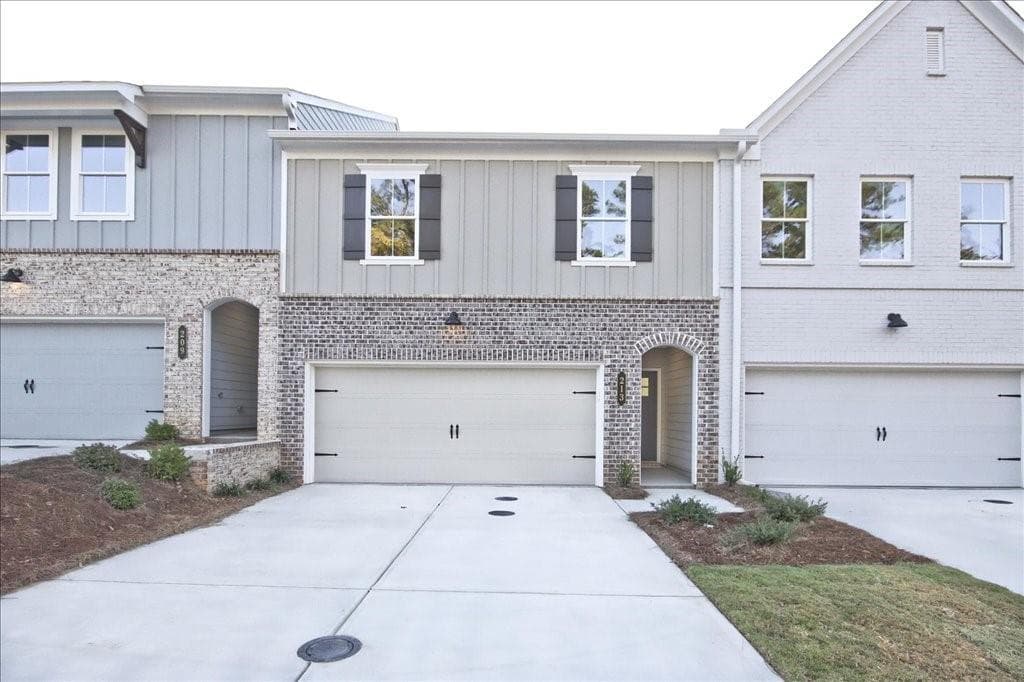 213 Admor Lane, Acworth, GA 30102 — most recent listing photo