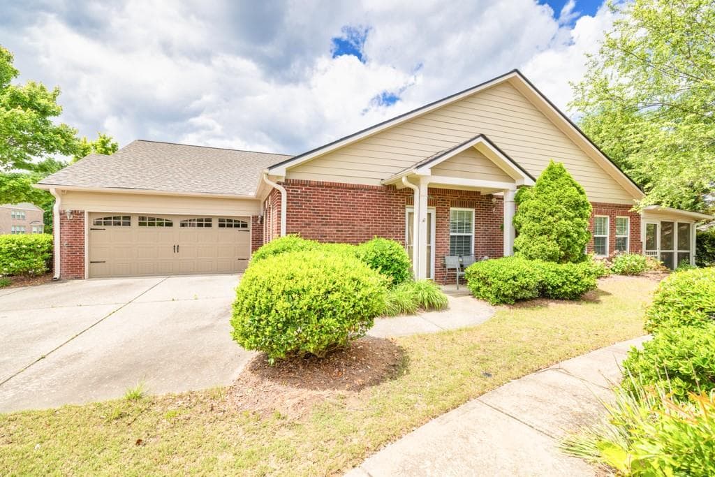 2 bedroom, 2 bathroom single family residence sold at 2318 Chancery Mill Lane, Buford, GA 30519
