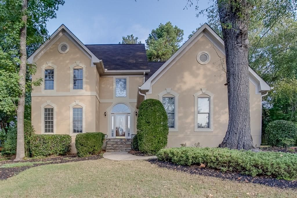 4 bedroom, 2,786 sq ft single family residence sold at 210 Larkshyre Trail, Lawrenceville, GA 30043