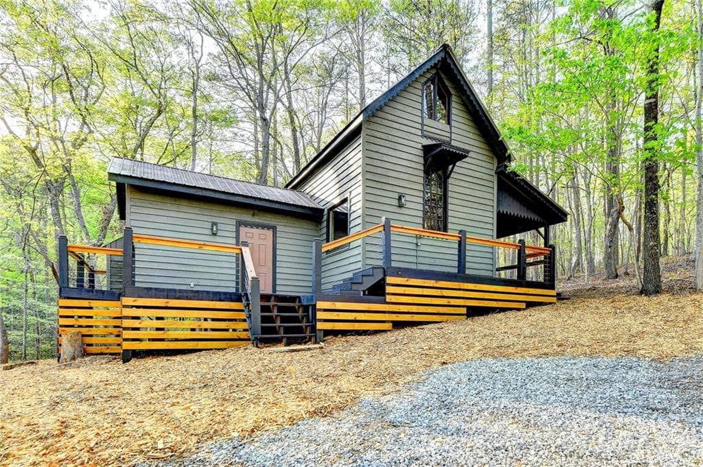 176 Petunia Drive, Dahlonega, GA 30533 — most recent listing photo