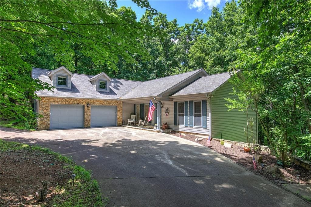 354 Starcross Lane, Jasper, GA 30143 — most recent listing photo