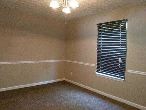 3 bedroom, 2 bathroom, 1,760 sq ft single family residence for sale at 4368 ROCKY VIEW Drive, Forest Park, GA 30297 — photo 8