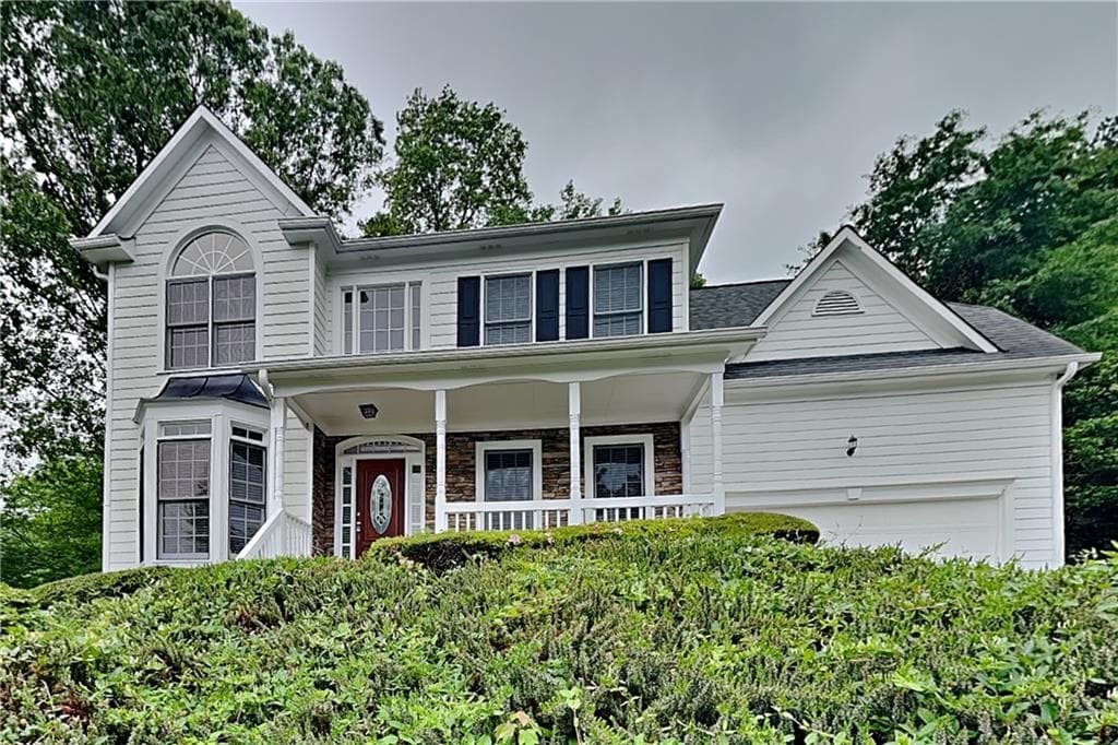4 bedroom, 3 bathroom, 2,070 sq ft single family residence sold at 2001 Fairbrook Lane, Woodstock, GA 30189
