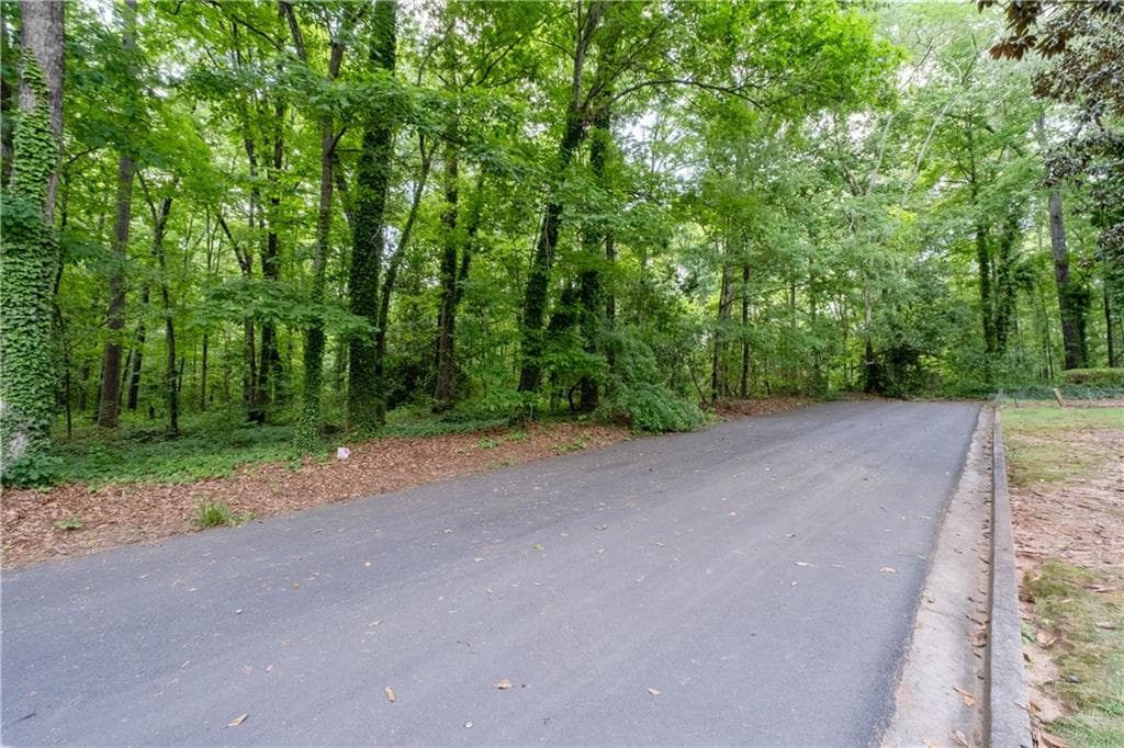 single family residence under contract at 4549 Erskine Road, Clarkston, GA 30021 — photo 10