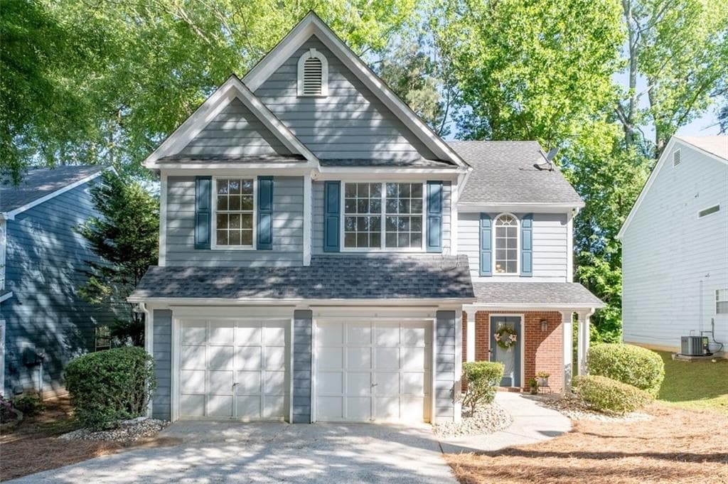 3 bedroom, 3 bathroom single family residence sold at 3253 Strathmore Drive, Duluth, GA 30096