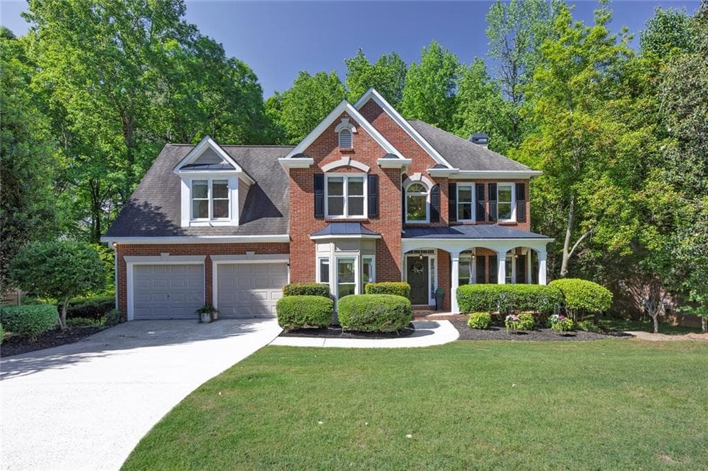 5 bedroom, 4 bathroom single family residence sold at 7014 E Hills Way, Woodstock, GA 30189
