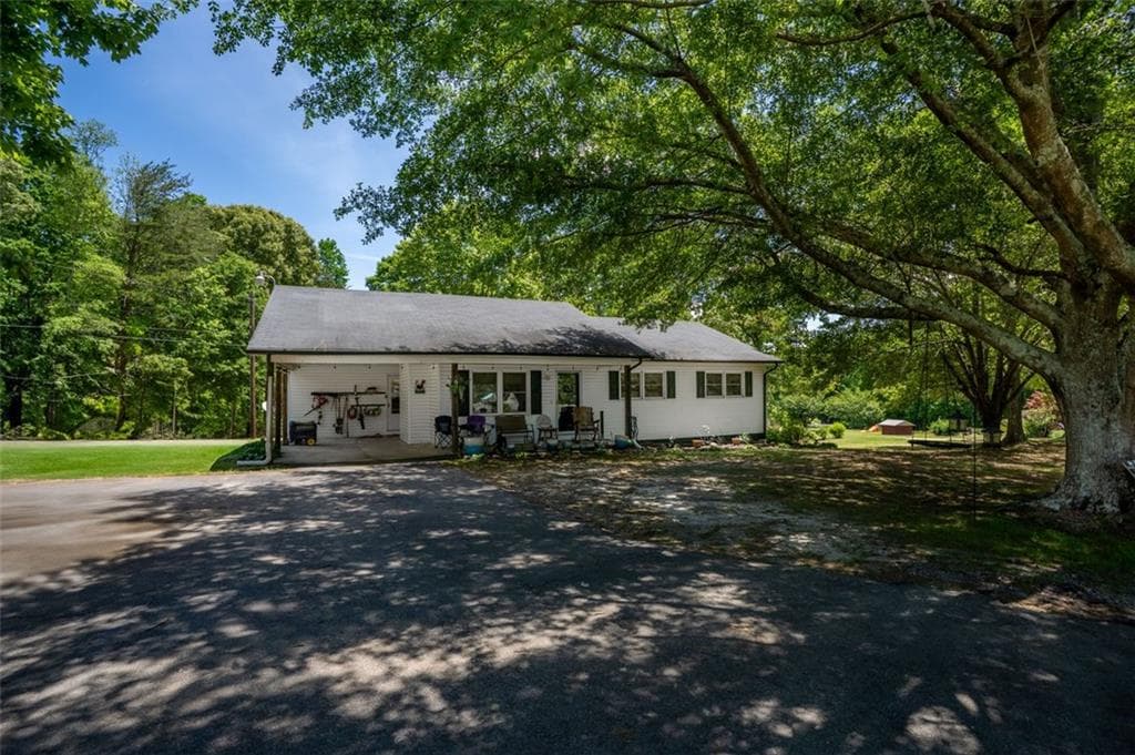 5519 Latty Road, Lula, GA 30554 — most recent listing photo