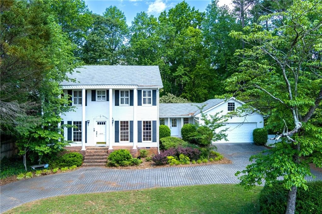 4 bedroom, 3 bathroom single family residence sold at 3605 Sewell Mill Road, Marietta, GA 30062