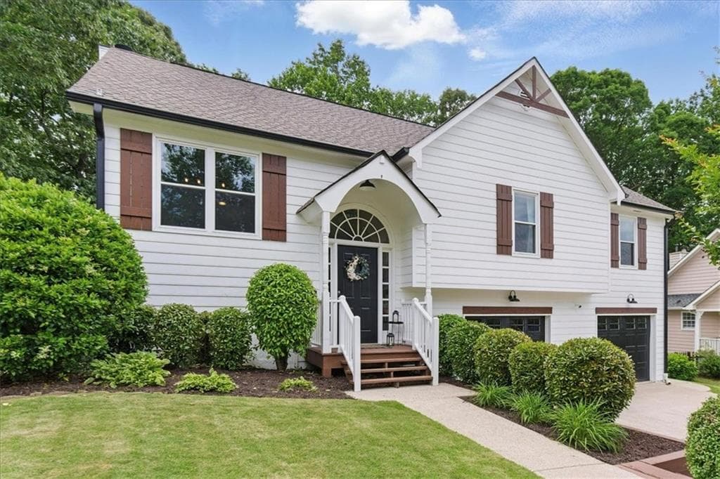 4 bedroom, 2 bathroom, 2,126 sq ft single family residence sold at 387 Rose Creek Place, Woodstock, GA 30189