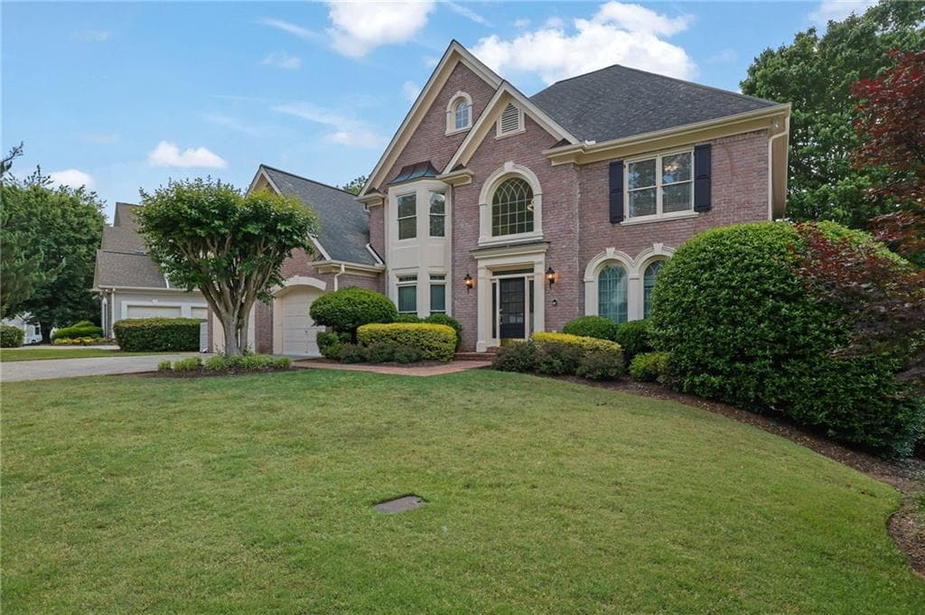 5 bedroom, 5 bathroom single family residence sold at 3143 Denton Place, Roswell, GA 30075