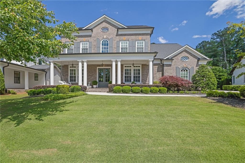 4 bedroom, 4 bathroom, 4,608 sq ft single family residence sold at 3264 Andante Drive, Marietta, GA 30062