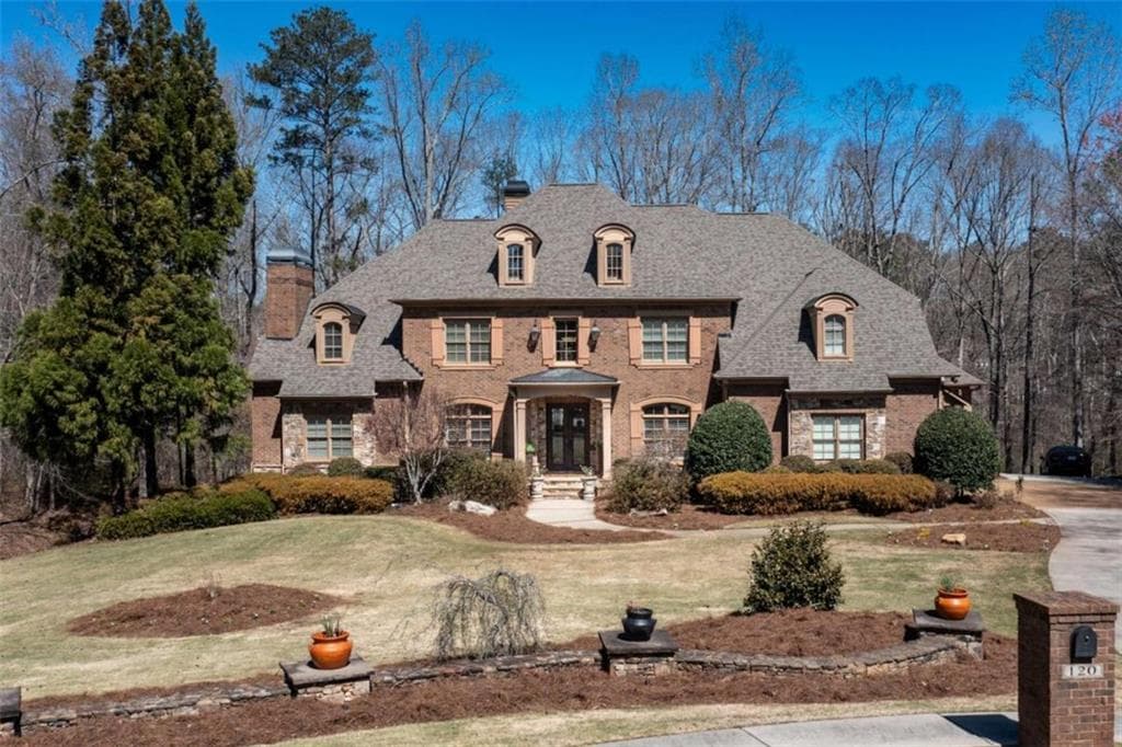5 bedroom, 4 bathroom single family residence sold at 120 Kettering Trace, Tyrone, GA 30290