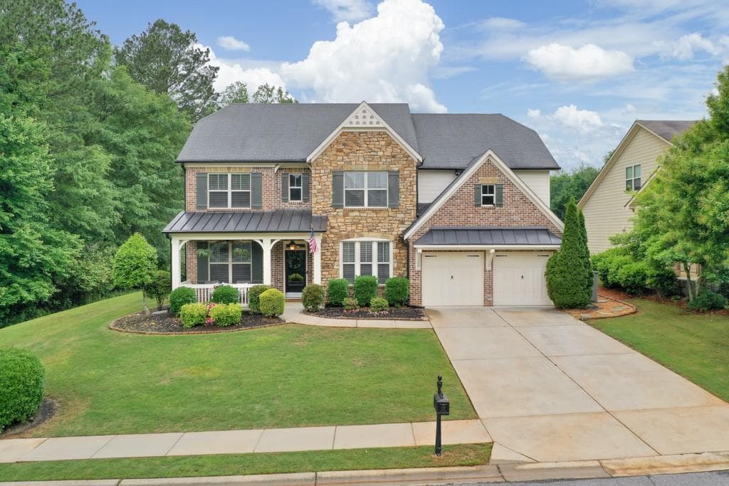 5 bedroom, 3 bathroom single family residence sold at 134 Johnston Farm Lane, Woodstock, GA 30188