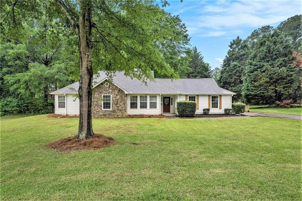 110 Peach Pointe Drive, Mcdonough, GA 30253 — most recent listing photo