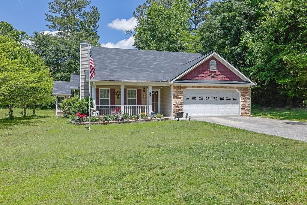 2416 Hurt Road, Marietta, GA 30008 — most recent listing photo