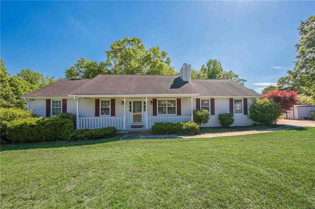 2492 Bermuda Drive, Loganville, GA 30052 — most recent listing photo