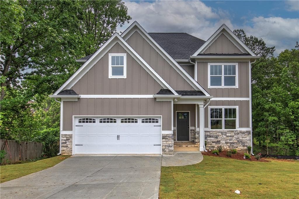 4 bedroom, 3 bathroom single family residence sold at 13 Barnsley Court, Adairsville, GA 30103
