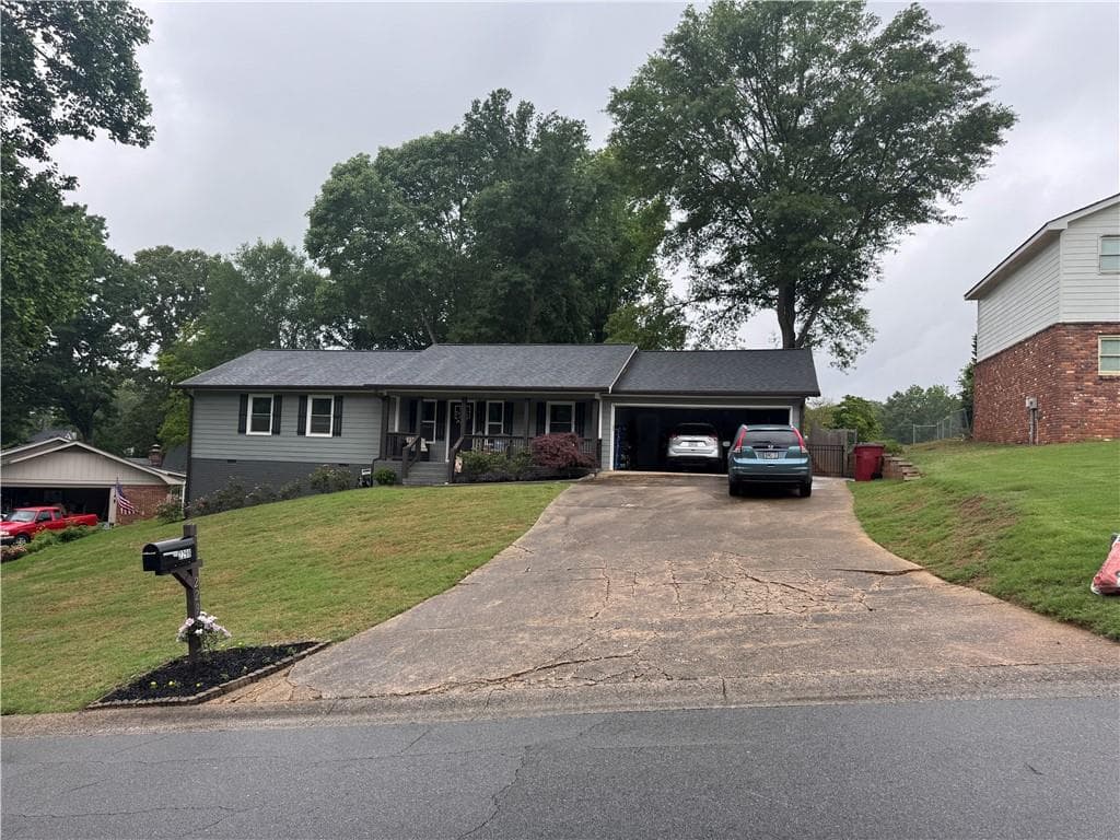 3 bedroom, 2 bathroom single family residence sold at 2298 Hillbriar Drive, Buford, GA 30518