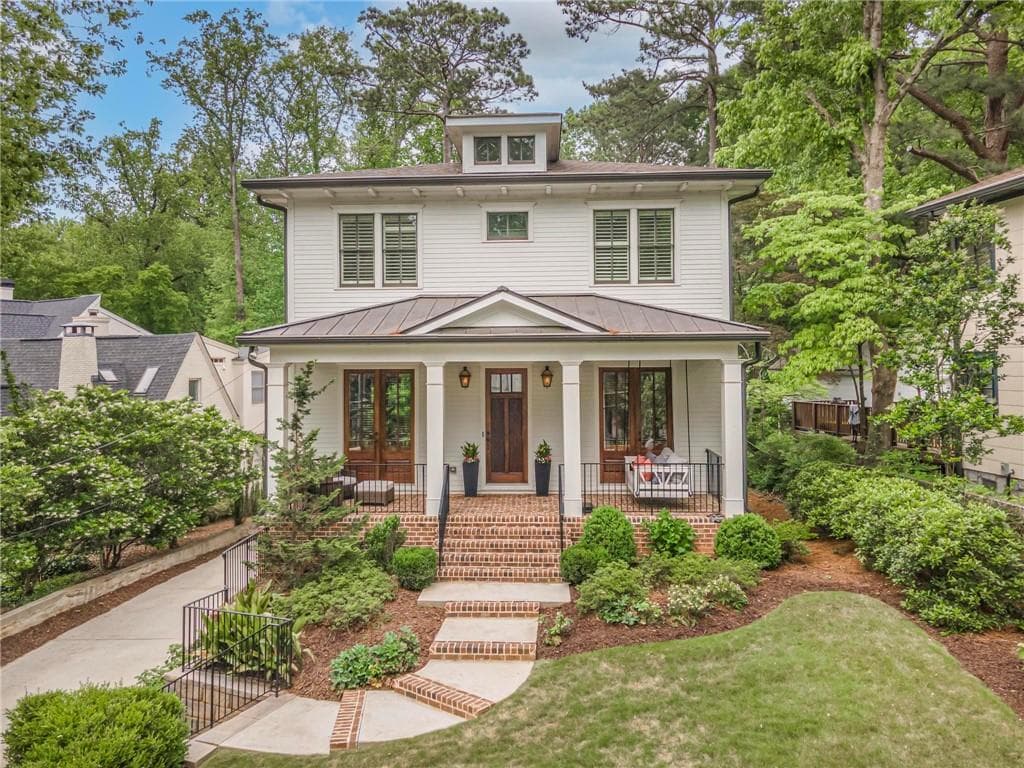 6 bedroom, 5 bathroom single family residence sold at 686 Amsterdam Avenue, Atlanta, GA 30306