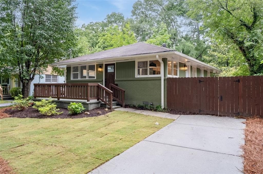 4 bedroom, 2 bathroom, 1,251 sq ft single family residence sold at 1142 PALAFOX Drive, Atlanta, GA 30324