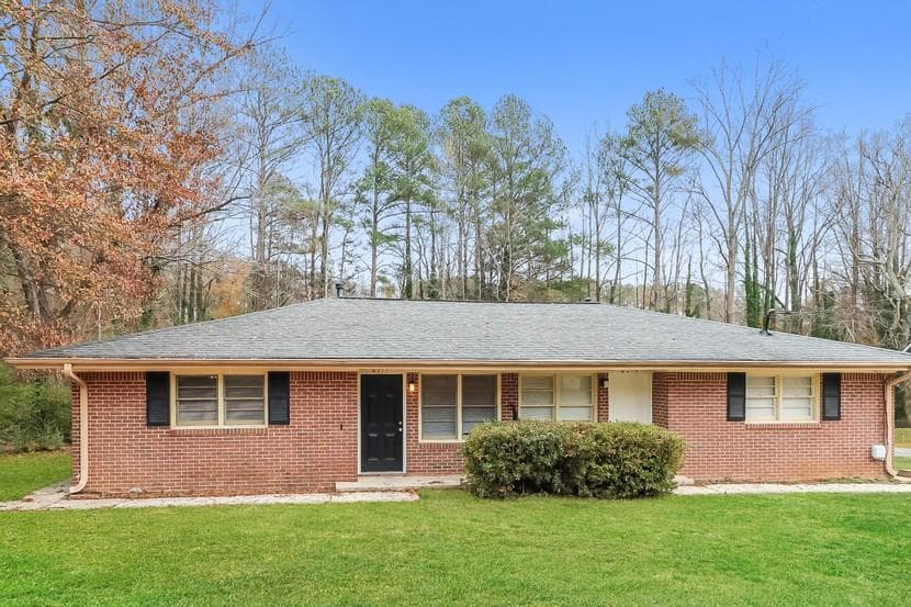 duplex sold at 6211 Florrie Drive, Mableton, GA 30126