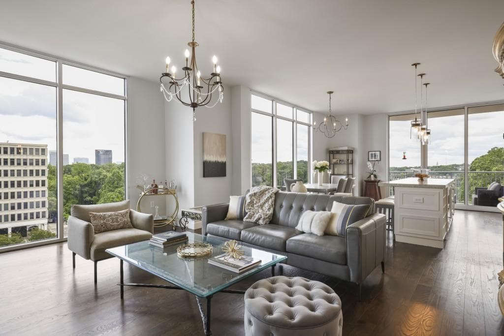 3 bedroom, 3 bathroom, 1,834 sq ft condominium sold at 1820 Peachtree Street 614, Atlanta, GA 30309