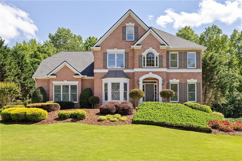 5 bedroom, 3 bathroom single family residence sold at 1545 Briers Chute, Alpharetta, GA 30004