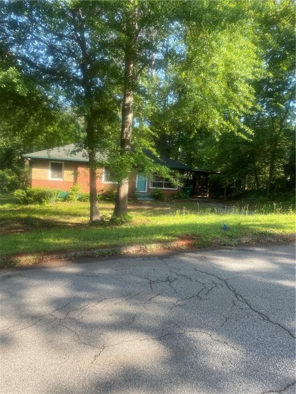 3 bedroom, 1 bathroom single family residence sold at 3178 Beech Drive, Decatur, GA 30032