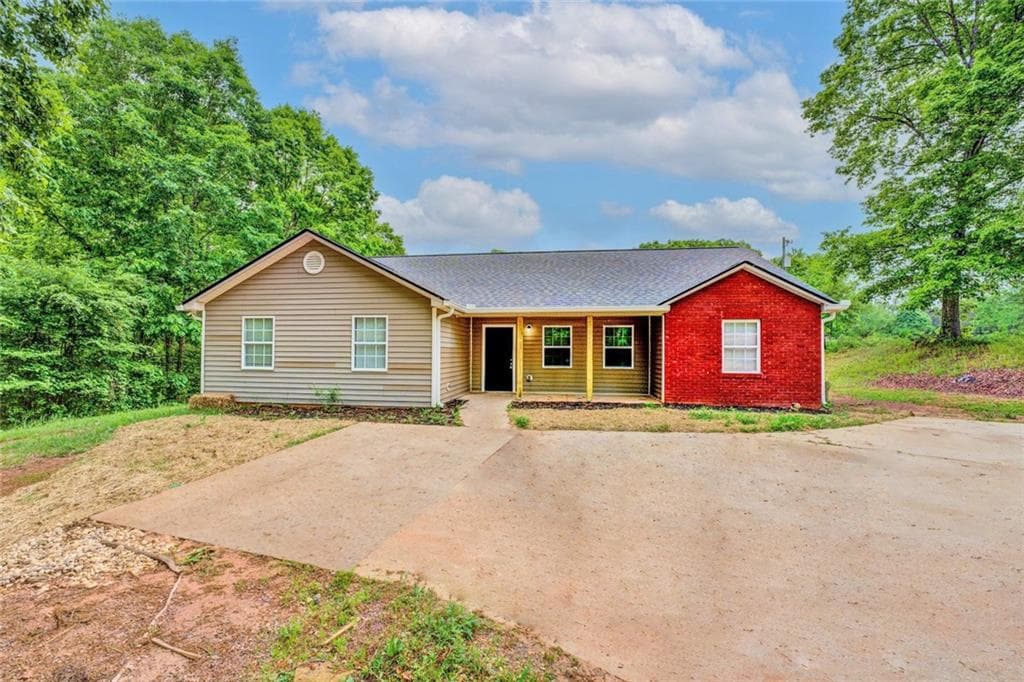 126 Usher Lane, Covington, GA 30016 — most recent listing photo