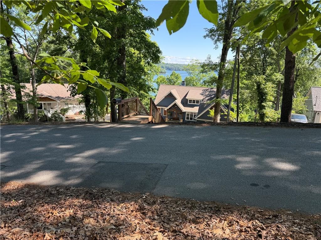 3 bedroom, 2 bathroom single family residence sold at 4225 Twin Rivers Drive, Gainesville, GA 30504
