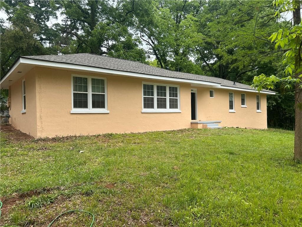 2076 Garden Circle, Decatur, GA 30032 — most recent listing photo