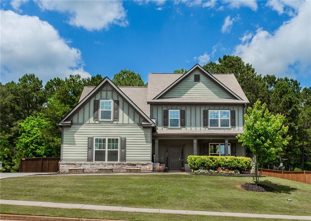 4 bedroom, 3 bathroom, 2,874 sq ft single family residence sold at 1622 Highland Creek Drive, Monroe, GA 30656