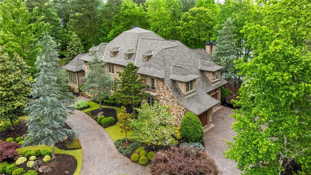 939 Middle Fork Trail, Suwanee, GA 30024 — most recent listing photo