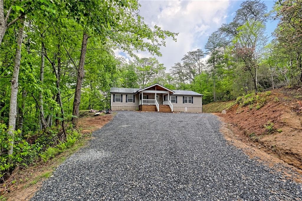65 Redwood Lane, Tiger, GA 30576 — most recent listing photo