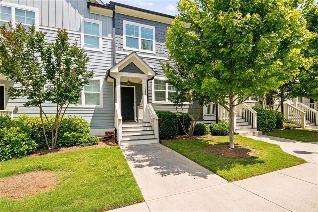 4 bedroom, 4 bathroom townhouse sold at 1381 Wallace Walk, Atlanta, GA 30316