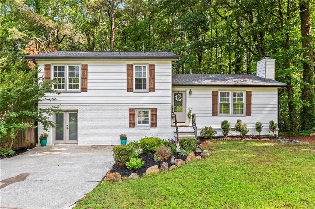 4 bedroom, 3 bathroom, 1,920 sq ft single family residence sold at 4723 N Springs Road, Kennesaw, GA 30144